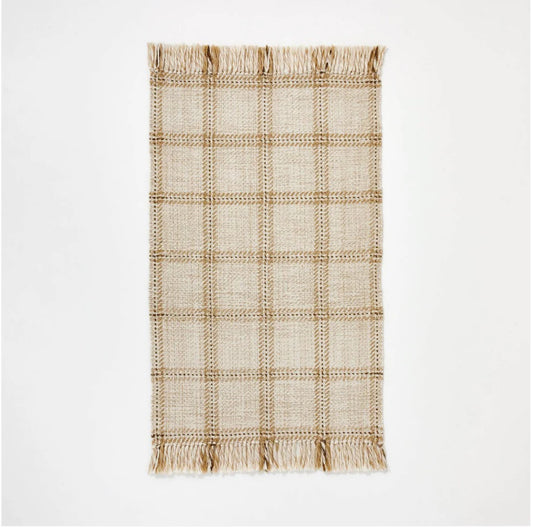 2'1"x3'2" Indoor/Outdoor Plaid Accent Rug