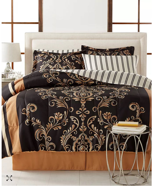 Cali King Lanwood Wome Sabrina 8-Piece Comforter Set, Gold