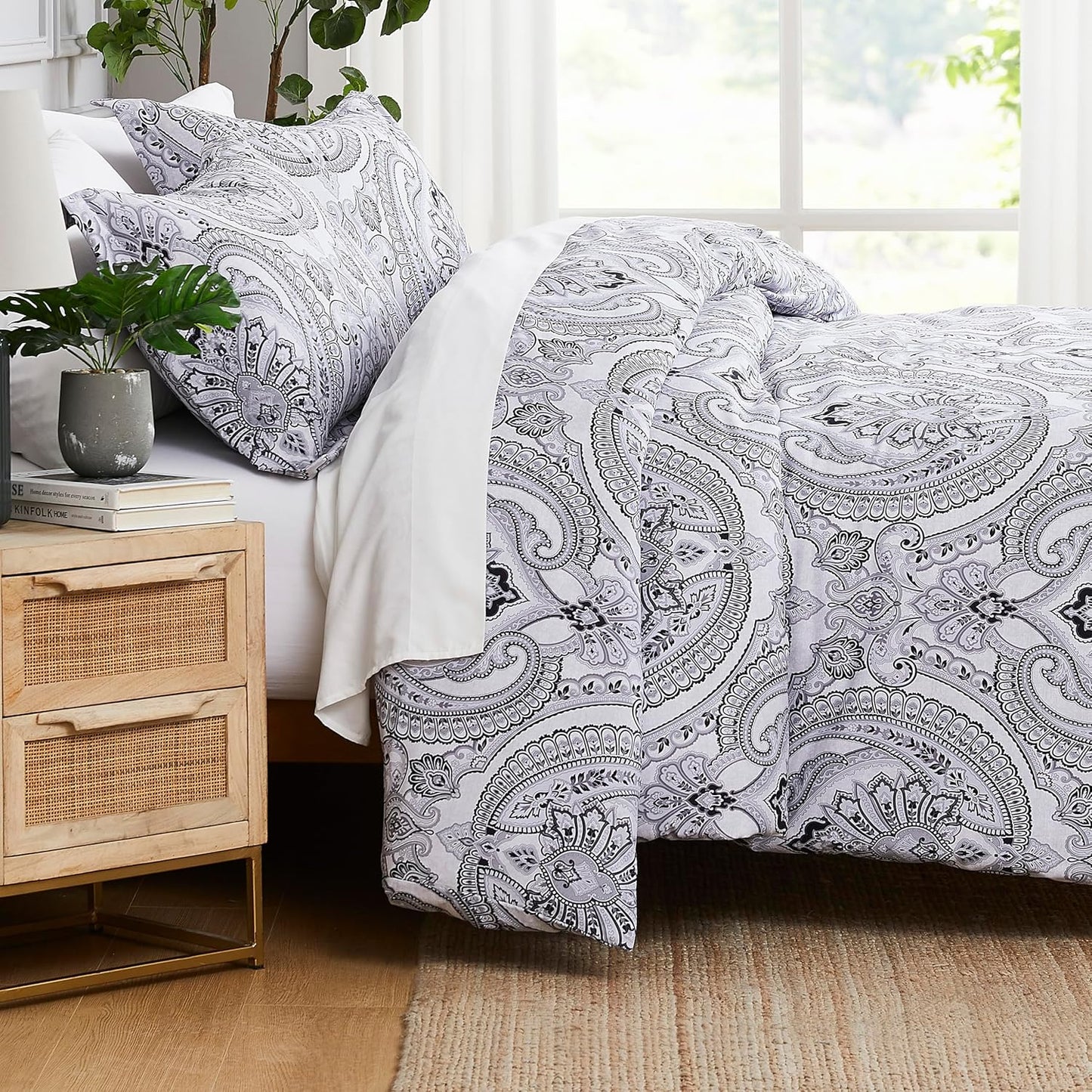 Full/Queen Southshore Fine Linens - The Pure Melody Collection - Duvet Cover Sets, 3 Piece Set,Black