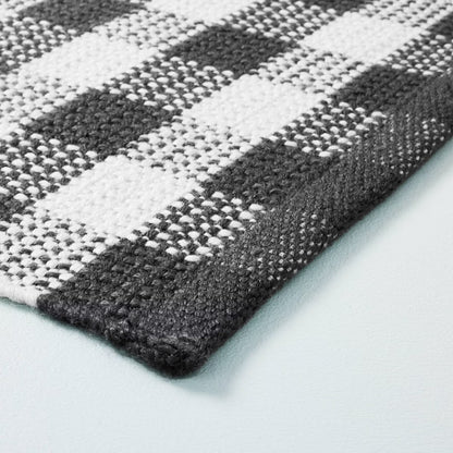 5'x7' Textured Gingham Indoor/Outdoor Woven Area Rug Dark Gray/Cream - Hearth & Hand with Magnolia