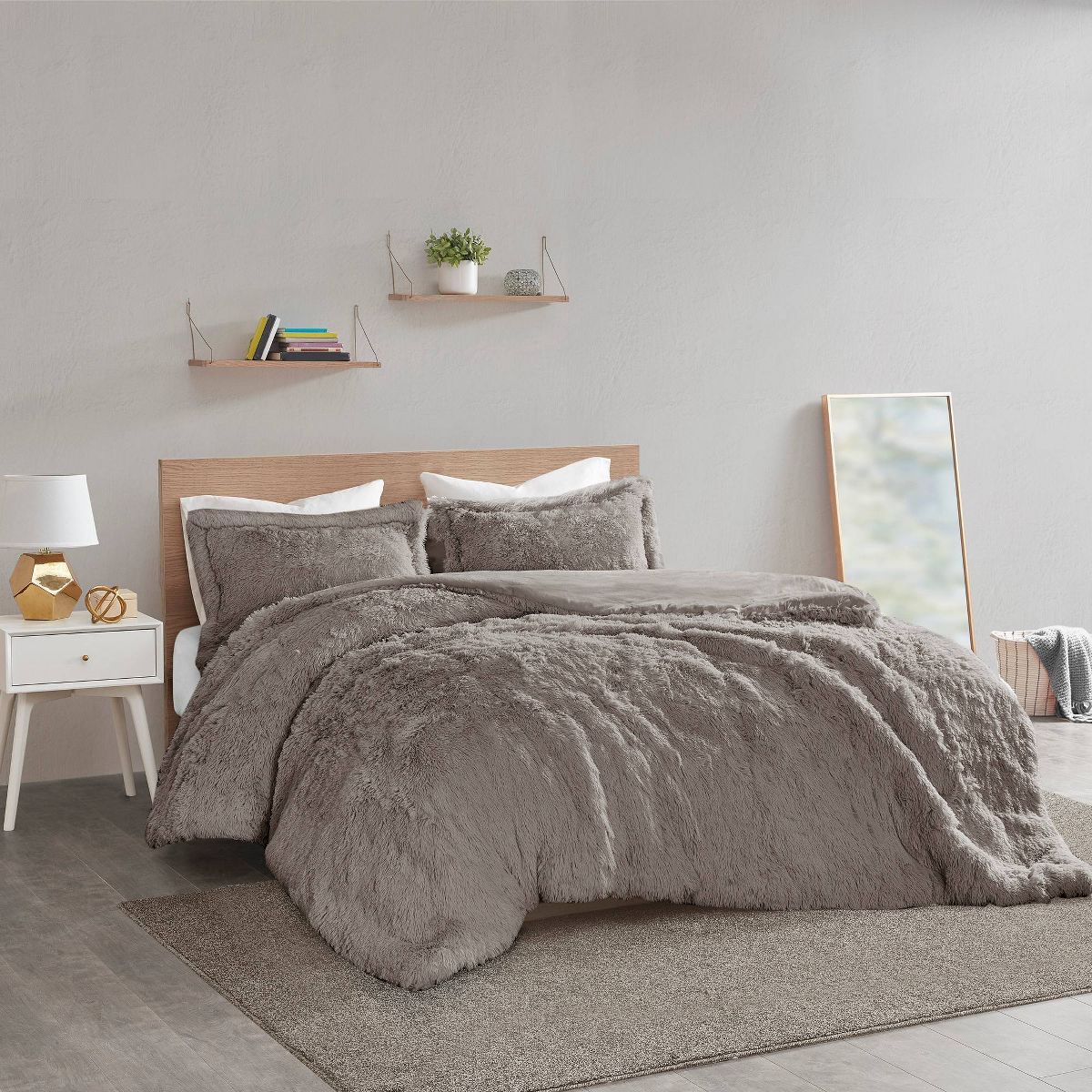 King Leena Shaggy Faux Fur Duvet Set