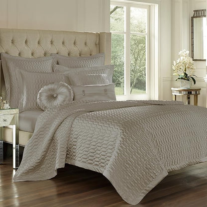 Full/Queen Saranda Satin Geometric Quilted Coverlet