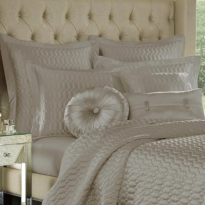 Full/Queen Saranda Satin Geometric Quilted Coverlet