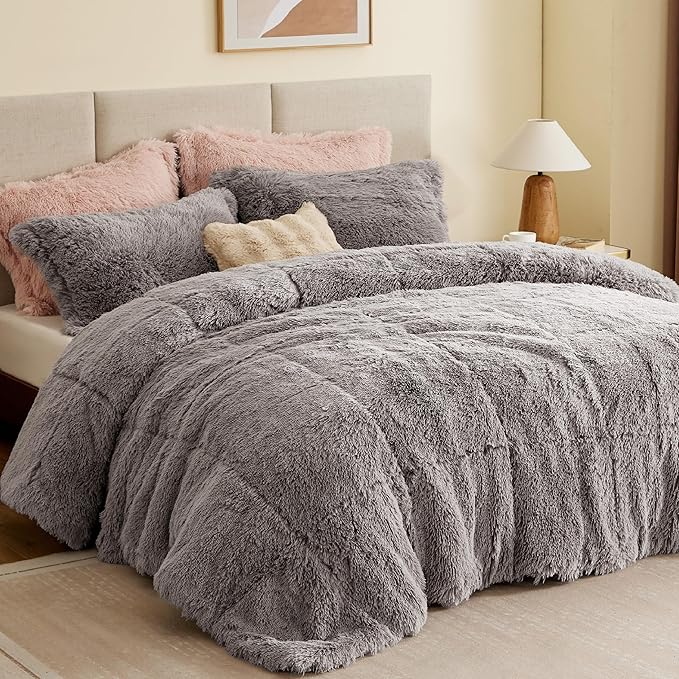 Full/Queen Intelligent Design Malea Shaggy Comforter Set