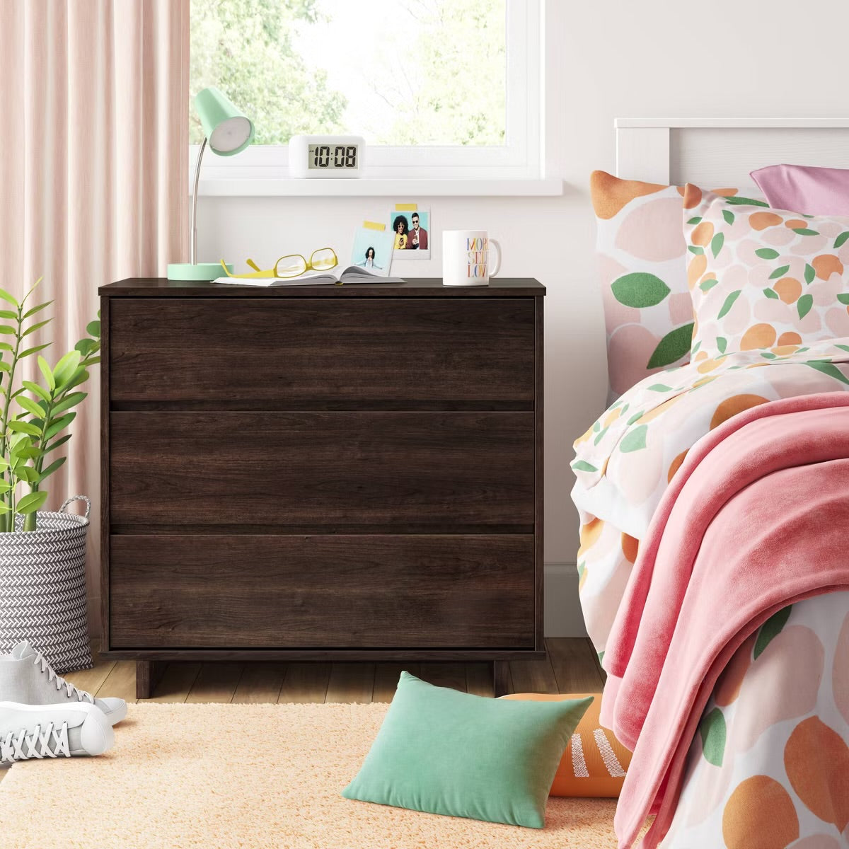 Modern 3 Drawer Dresser