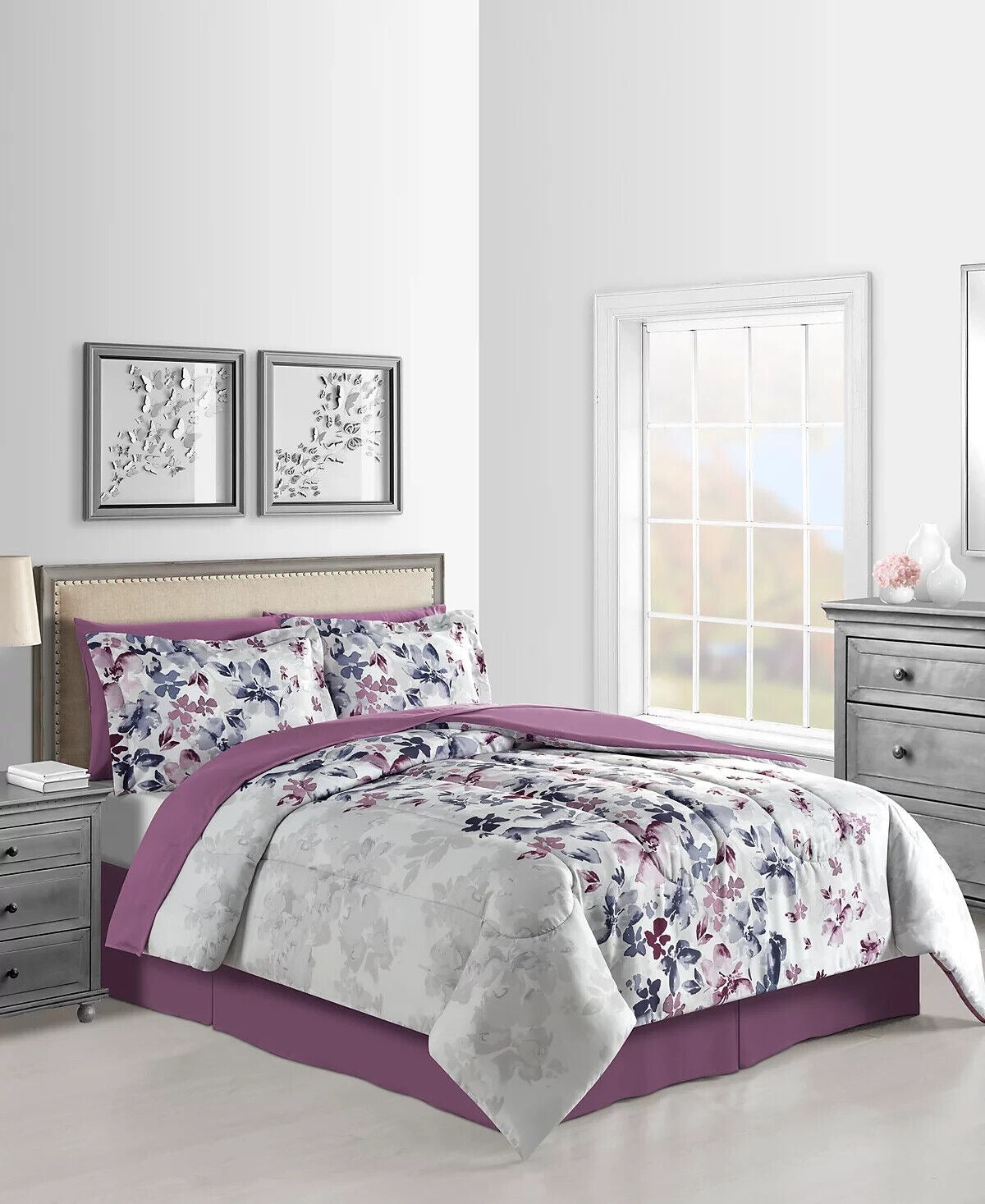 Queen Fairfield Square Collection Monica 8 Pc. Comforter Set