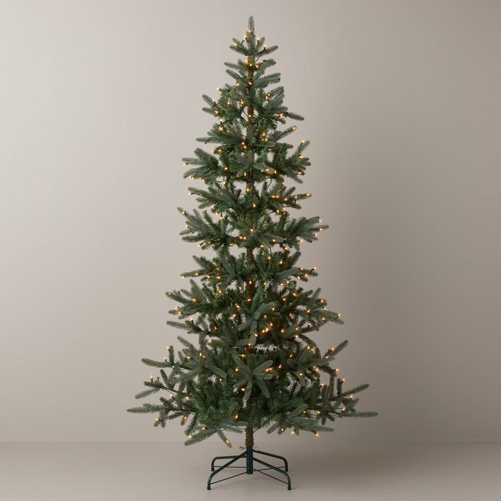 7ft Christmas Tree with light