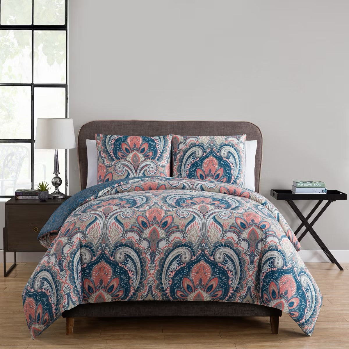 Full/Queen Casa Real Reversible Comforter Set