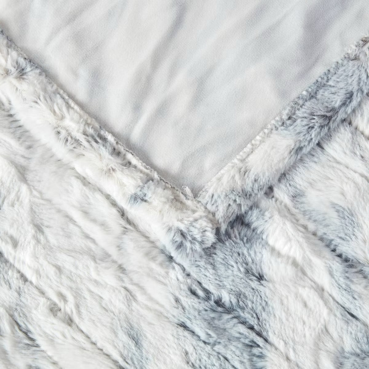 50"x70" Aina Marble Faux Fur Heated Throw Blanket - Beautyrest