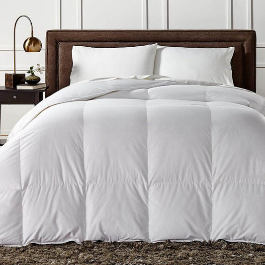 Full/Queen Charter Club European White Down Medium Weight Comforter