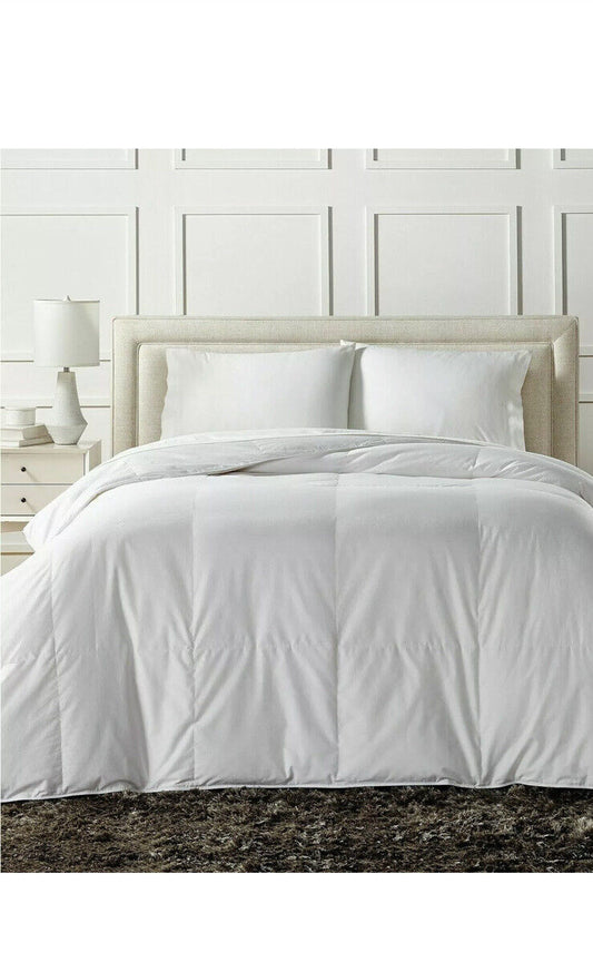 King Charter Club European White Goose Down Light Weight Comforter