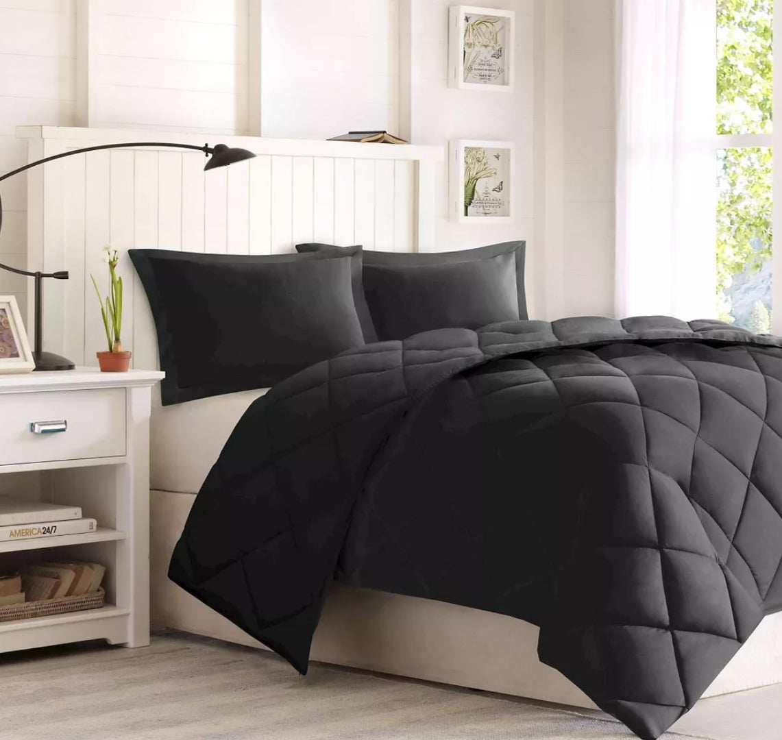 Full/Queen Madison Park Larkspur Reversible 3-Pc. Full Black