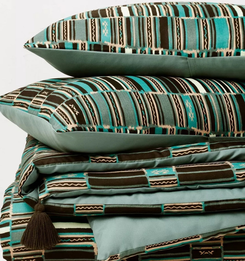 King Jungalow Sun in the Water Comforter & Sham Set Teal - Opalhouse